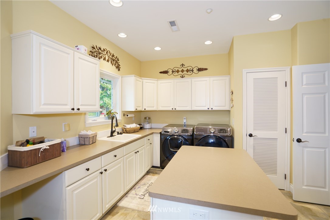 10437 Ridge Place Sedro-Woolley, WA 98284 - Photo 17 of 36 Gallery Image 17