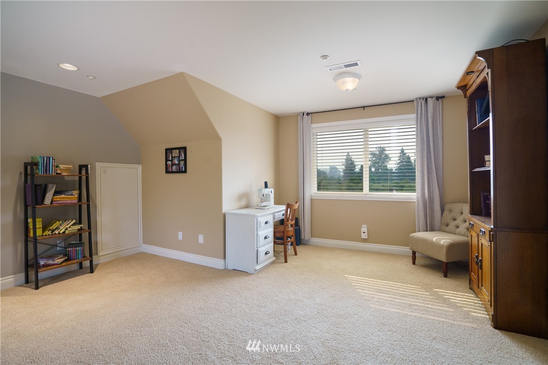 10437 Ridge Place Sedro-Woolley, WA 98284 - Photo 19 of 36 Gallery Image 19
