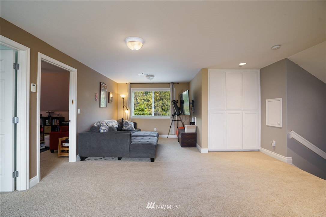 10437 Ridge Place Sedro-Woolley, WA 98284 - Photo 20 of 36 Gallery Image 20