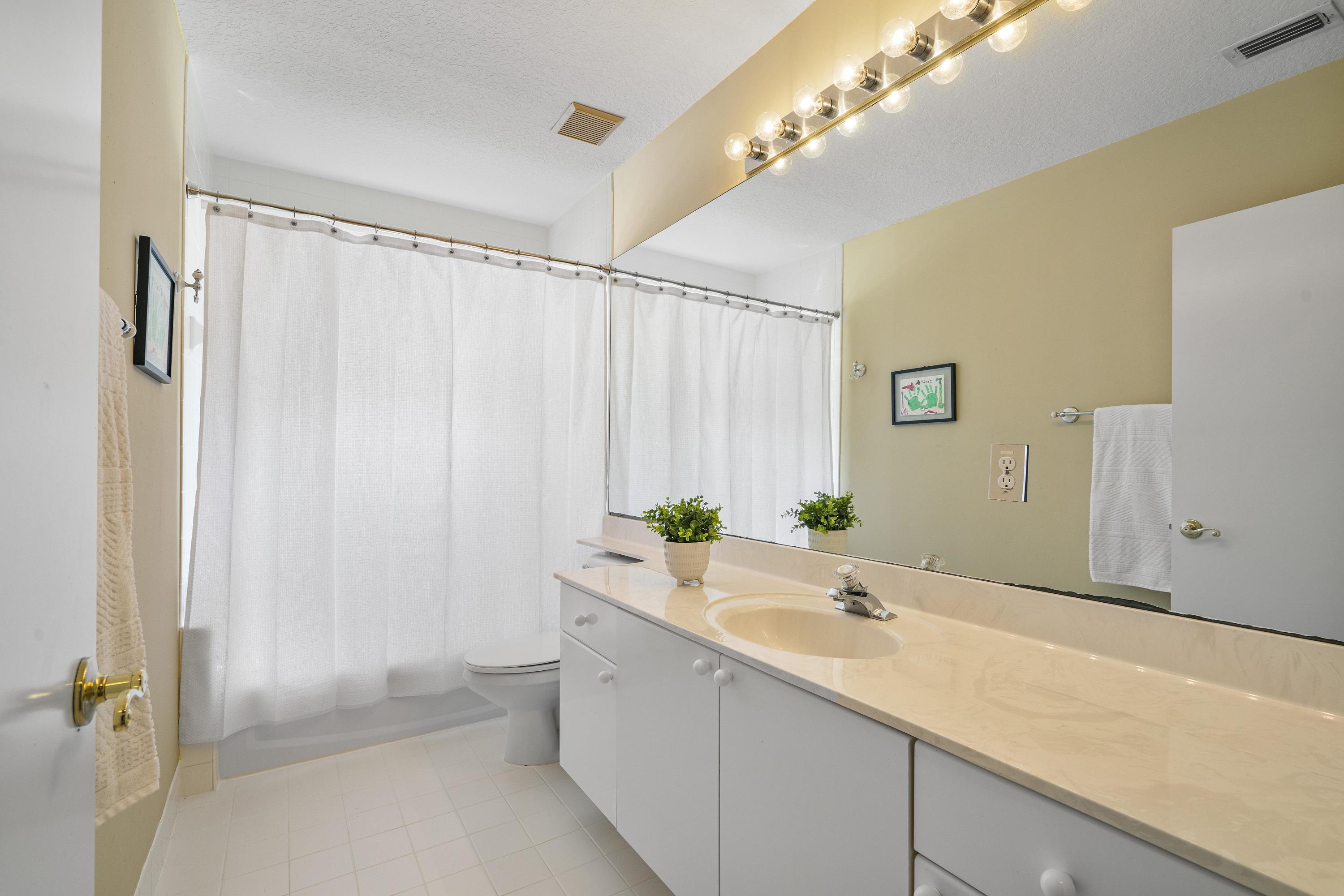 11403 Sea Grass Circle Boca Raton, FL 33498 - Photo 45 of 58 11403 Sea Grass Cir_45