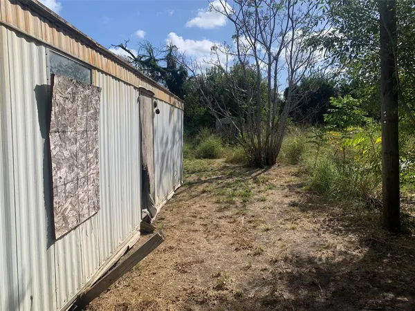 $12,000 | 203 Palmetto Street, Refugio, TX 78377