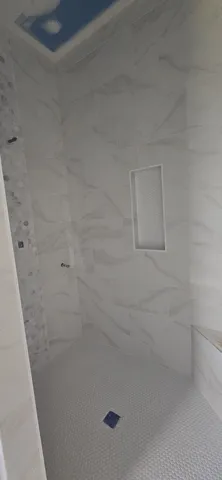 a close up of a shower