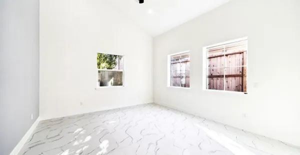 $3,750 | 75 Wick Willow Road, Montgomery, TX 77356