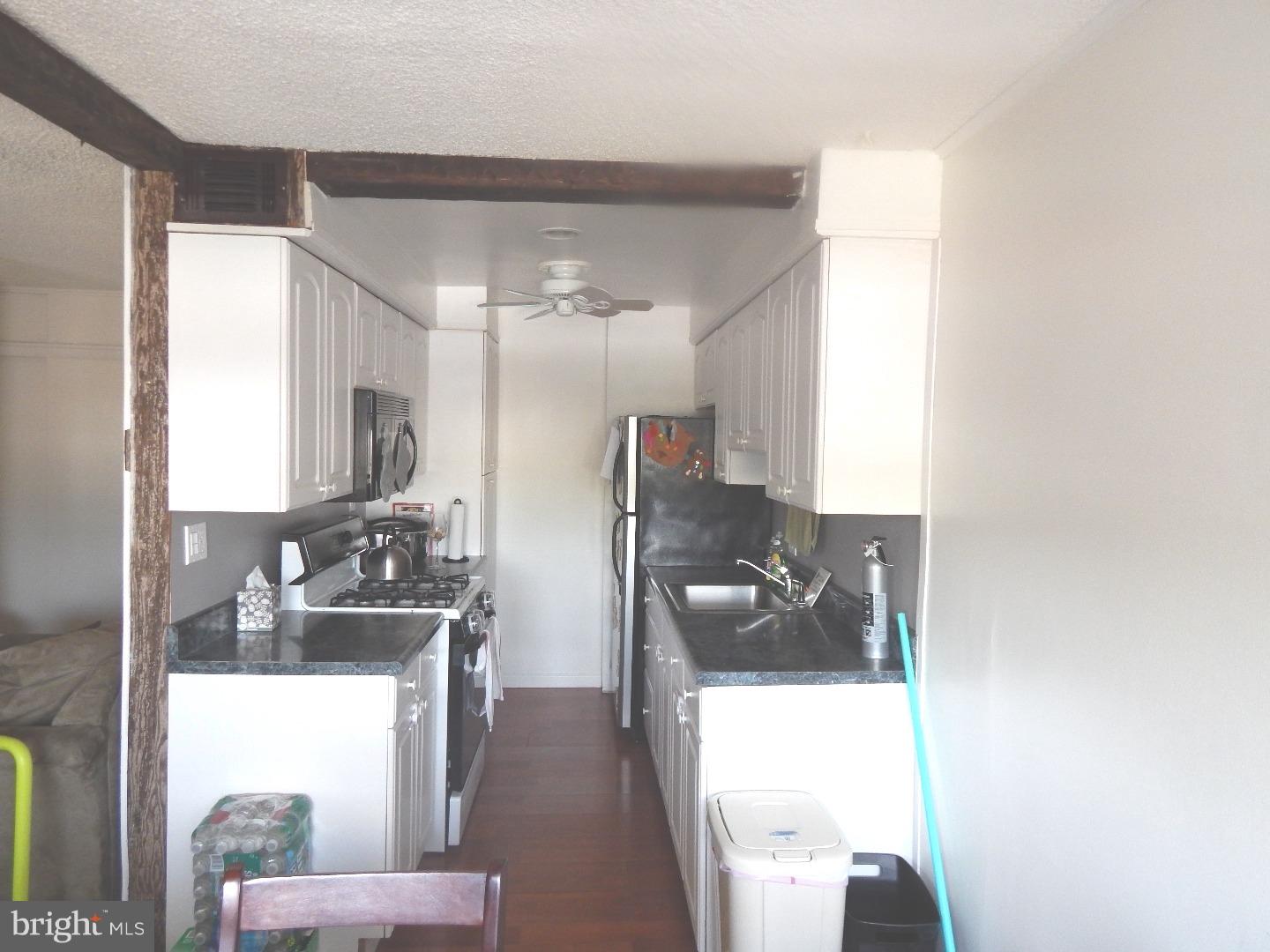 10213 East Keswick Road Philadelphia, PA 19114 - Photo 3 of 19 Gallery Image 3