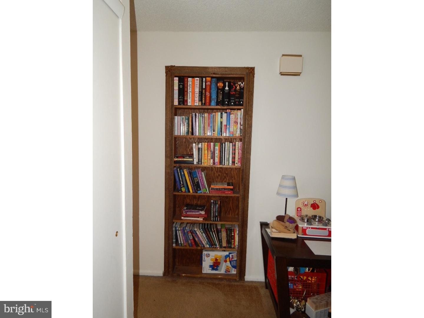 10213 East Keswick Road Philadelphia, PA 19114 - Photo 10 of 19 Gallery Image 10