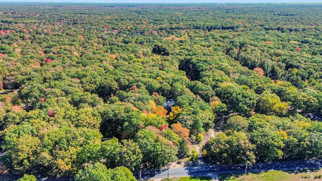 $350,000 | 1351 56th Street, Fennville, MI 49408