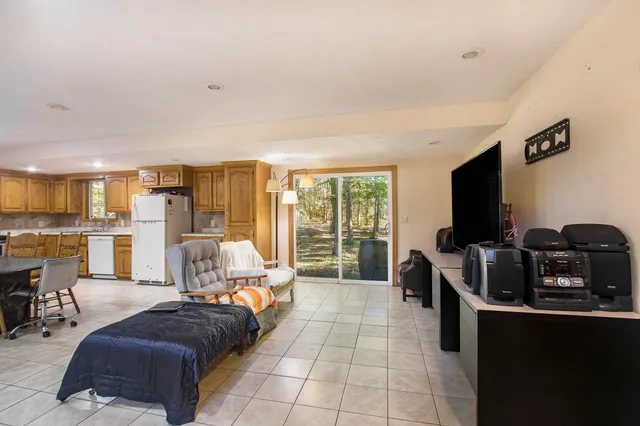 $350,000 | 1351 56th Street, Fennville, MI 49408