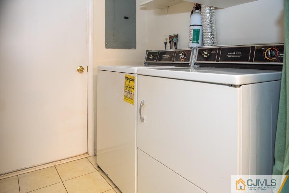 802 B Pompton Road Monroe Township, NJ 08831 - Photo 13 of 16 Gallery Image 13