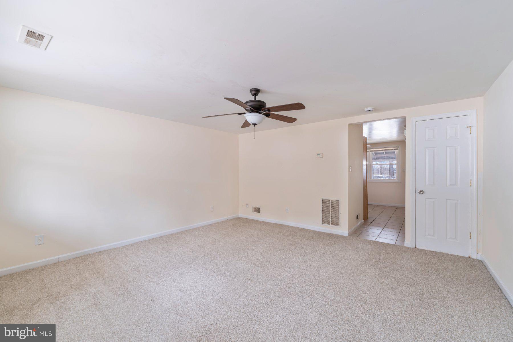3167 Kessler Road Baltimore, MD 21227 - Photo 3 of 21 Gallery Image 3
