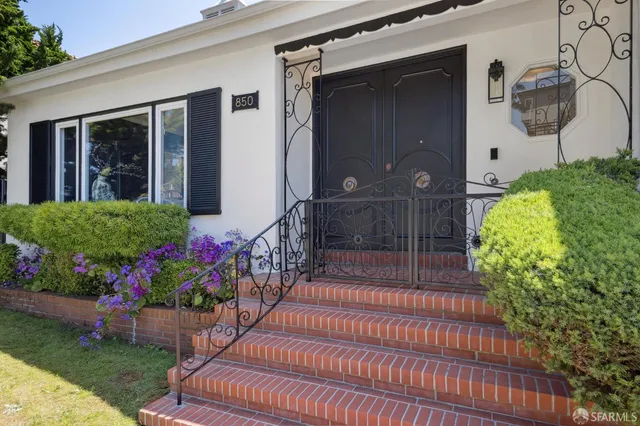 $3,395,000 | 850 Darien Way, San Francisco, CA 94127
