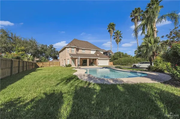 $479,000 | 112 East Zenaida Avenue, McAllen, TX 78504