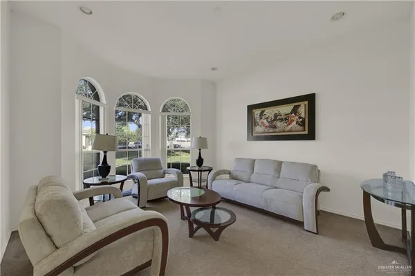 $479,000 | 112 East Zenaida Avenue, McAllen, TX 78504