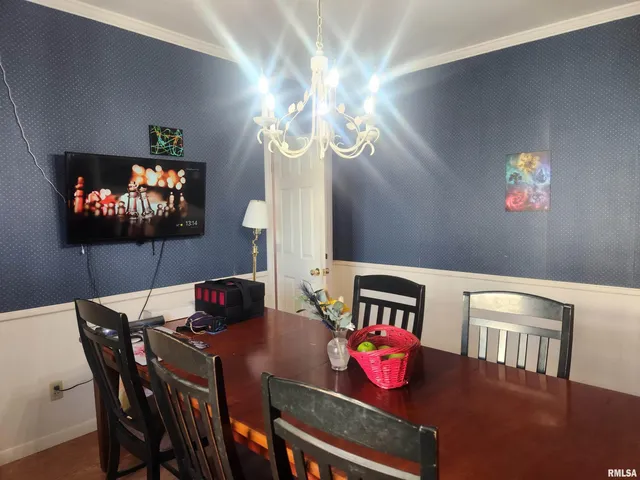 $174,900 | 307 South Main Street, Pinckneyville, IL 62274