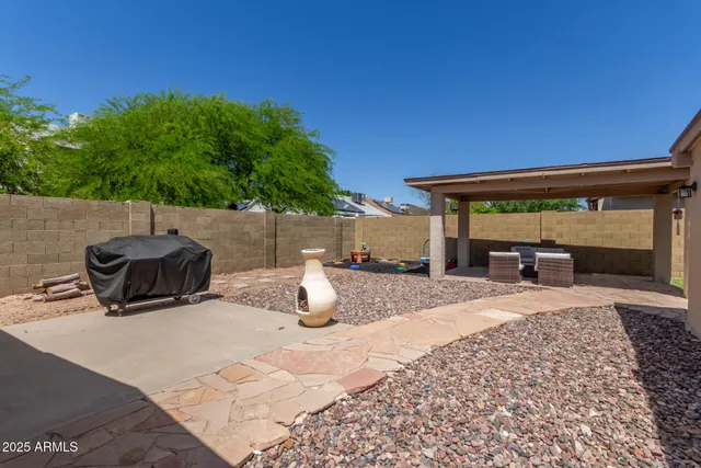 $2,000 | 19202 North 14th Street, Phoenix, AZ 85024