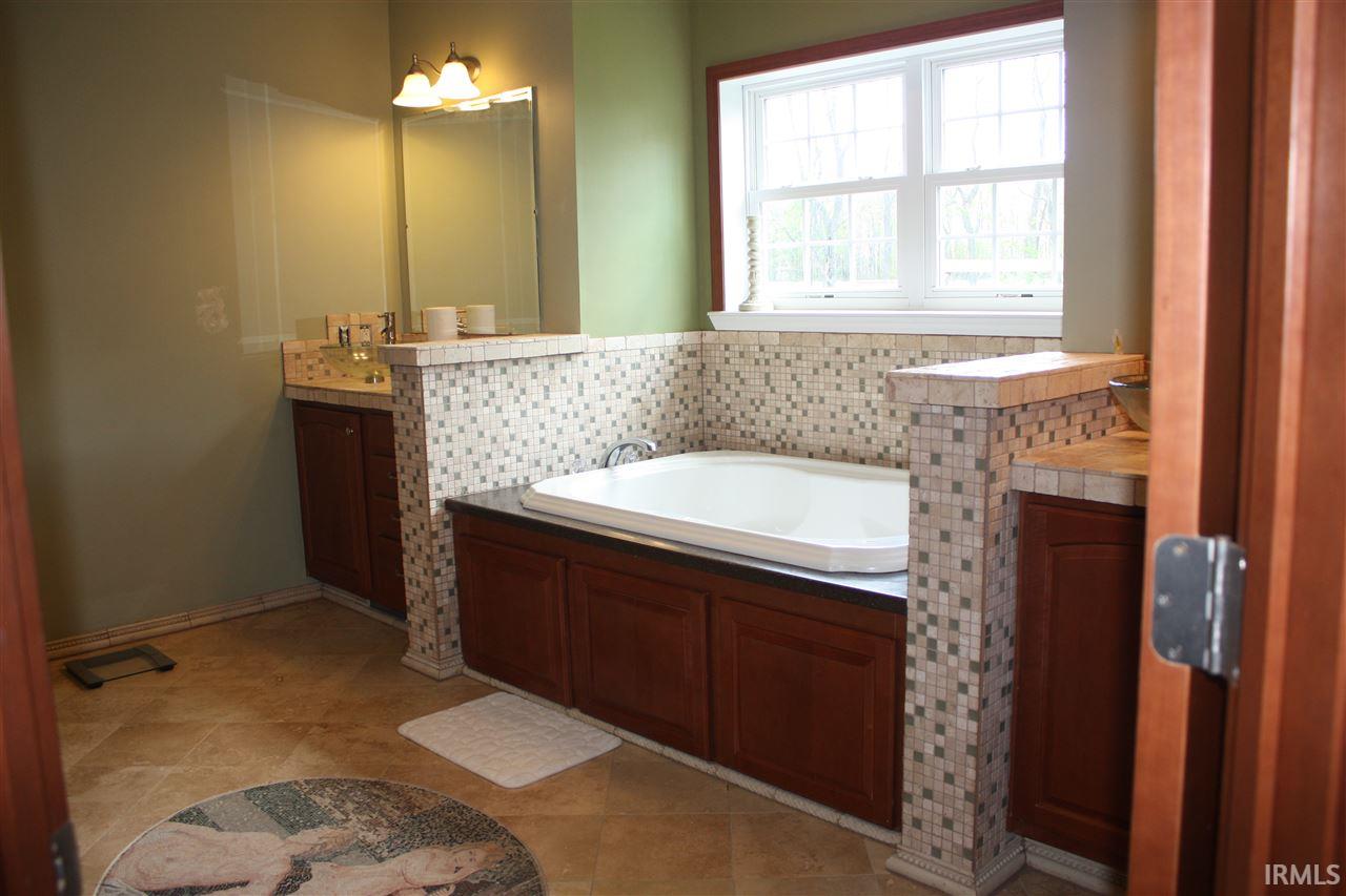 14317 4th Road Plymouth, IN 46563 - Photo 17 of 36 Gallery Image 17
