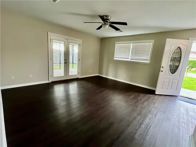 $2,000 | 104 Yorke Street, Belle Chasse, LA 70037