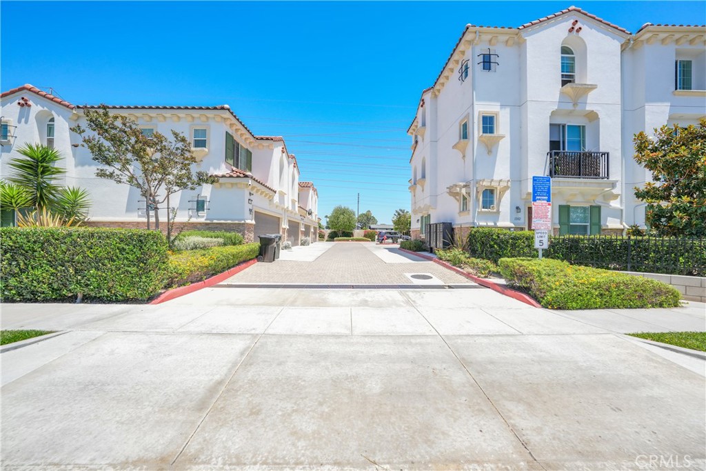 2728 West Ball Road Anaheim, CA 92804 - Photo 28 of 30