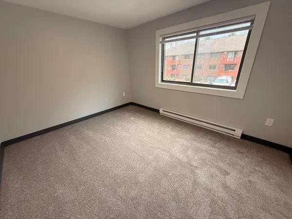 $2,213 | 29 Capron Road, Unit 66, Milford, NH 03055