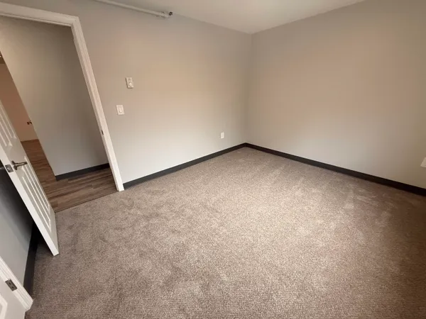 $2,213 | 29 Capron Road, Unit 66, Milford, NH 03055