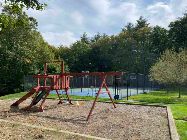 $2,213 | 29 Capron Road, Unit 66, Milford, NH 03055