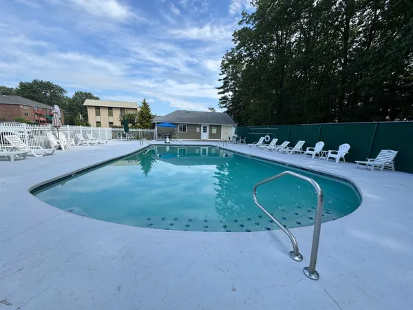 $2,213 | 29 Capron Road, Unit 66, Milford, NH 03055