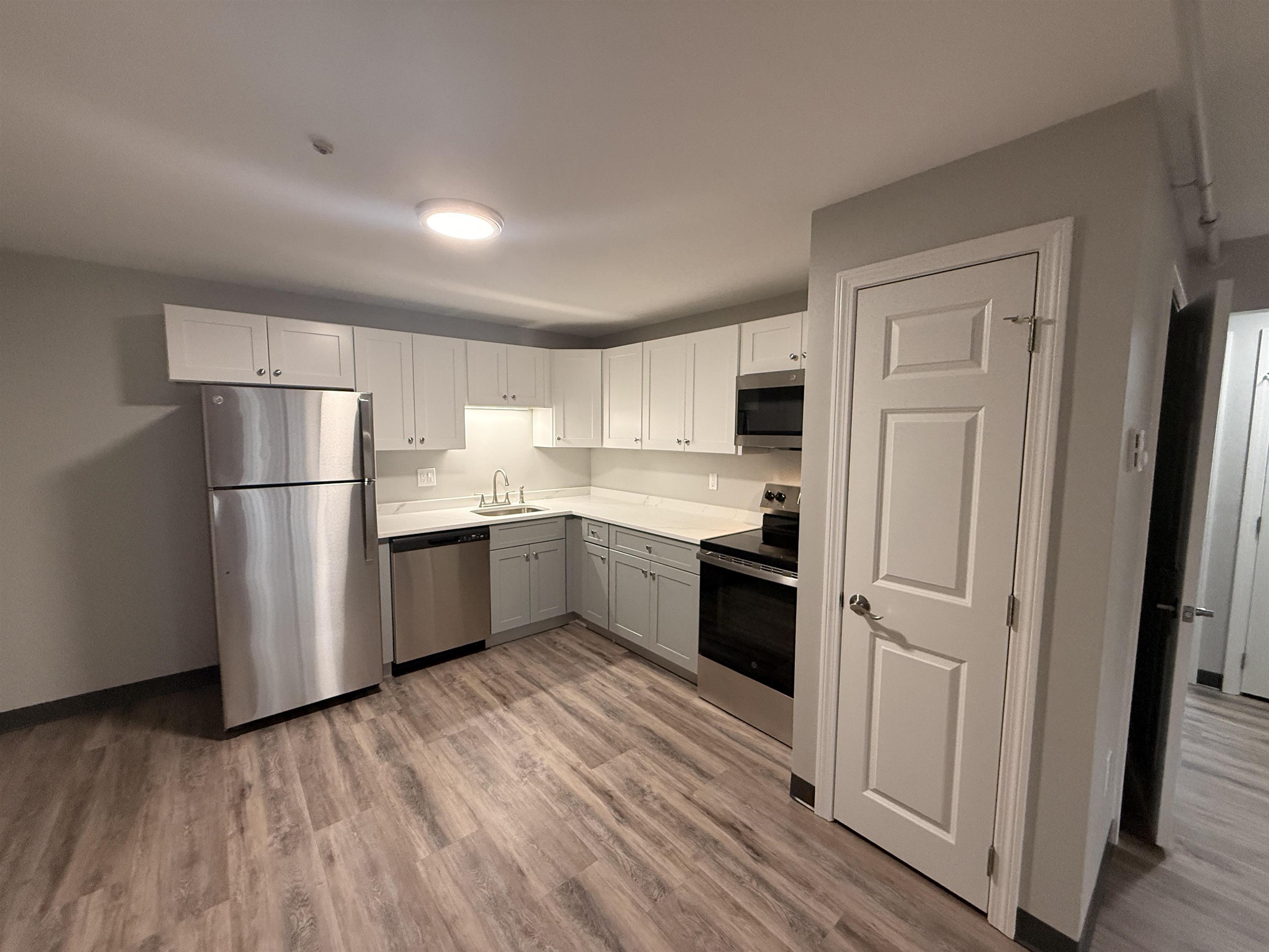 29 Capron Road, Unit 66 Milford, NH 03055 - Photo 8 of 46