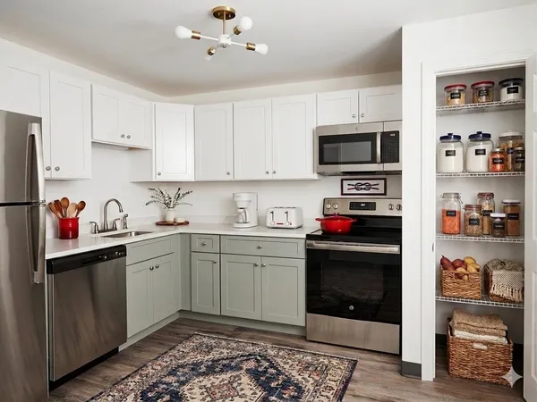 $2,213 | 29 Capron Road, Unit 66, Milford, NH 03055