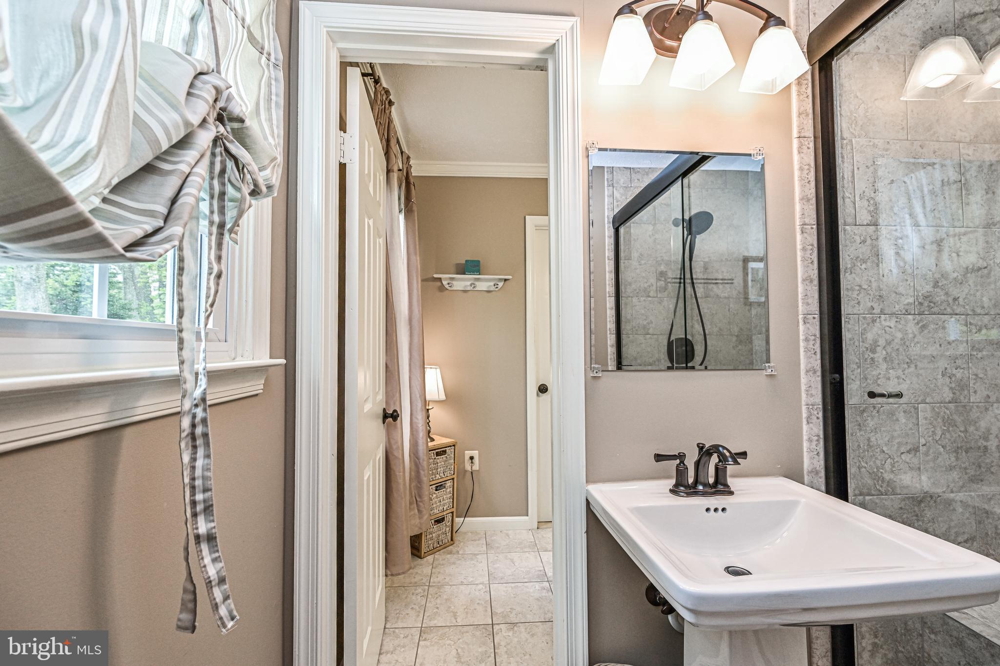 7403 Jenna Road Springfield, VA 22153 - Photo 33 of 68 Gallery Image 33
