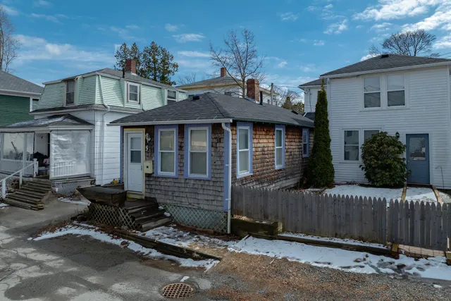 $599,000 | 5 Bowles Avenue, Bar Harbor, ME 04609