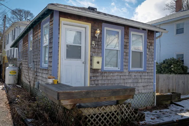 $599,000 | 5 Bowles Avenue, Bar Harbor, ME 04609