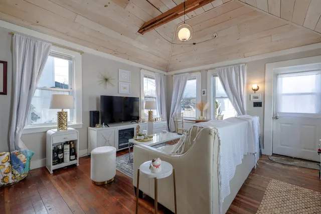 $599,000 | 5 Bowles Avenue, Bar Harbor, ME 04609