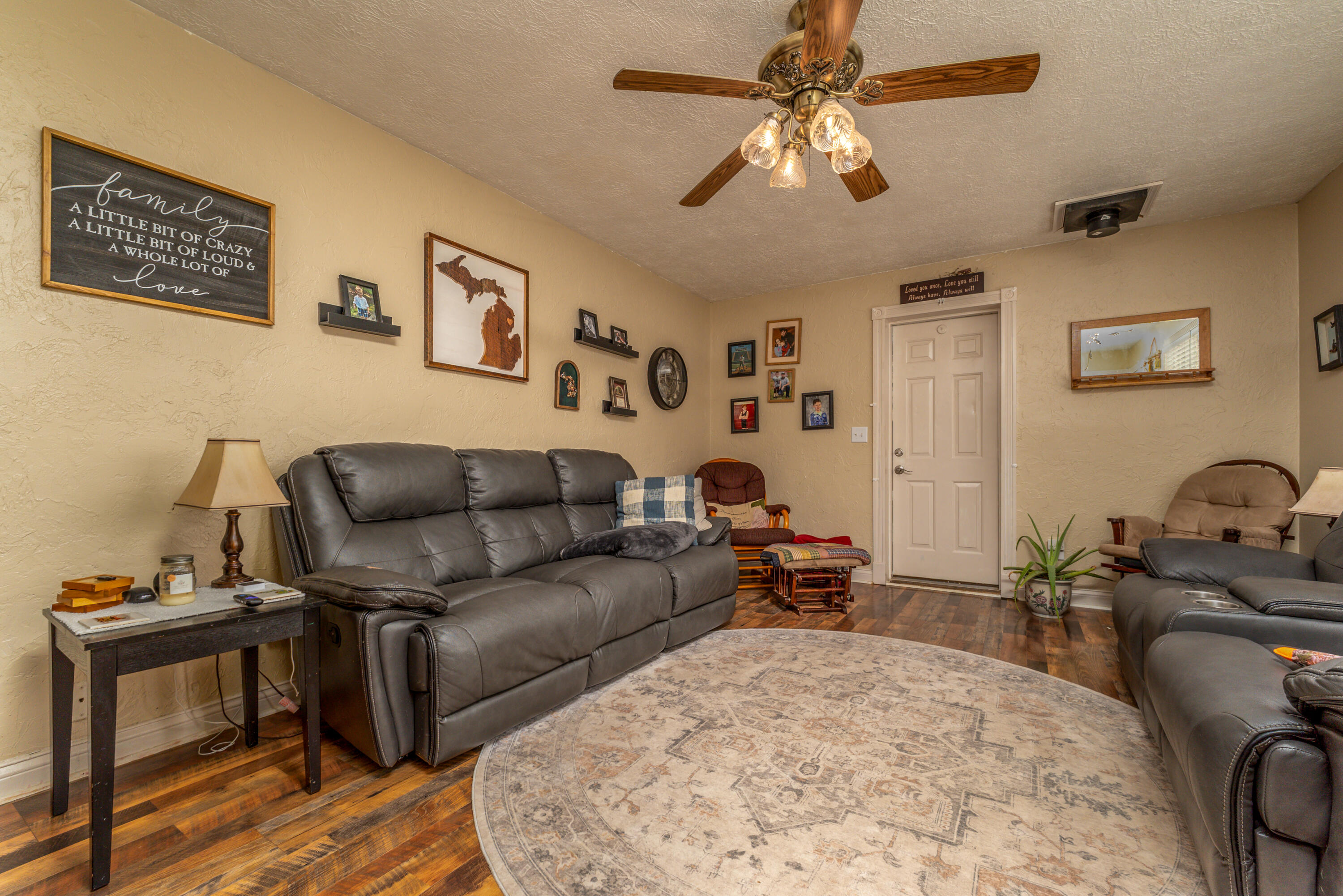 970 Trumbo Road Morehead, KY 40351 - Photo 10 of 37 Living Room