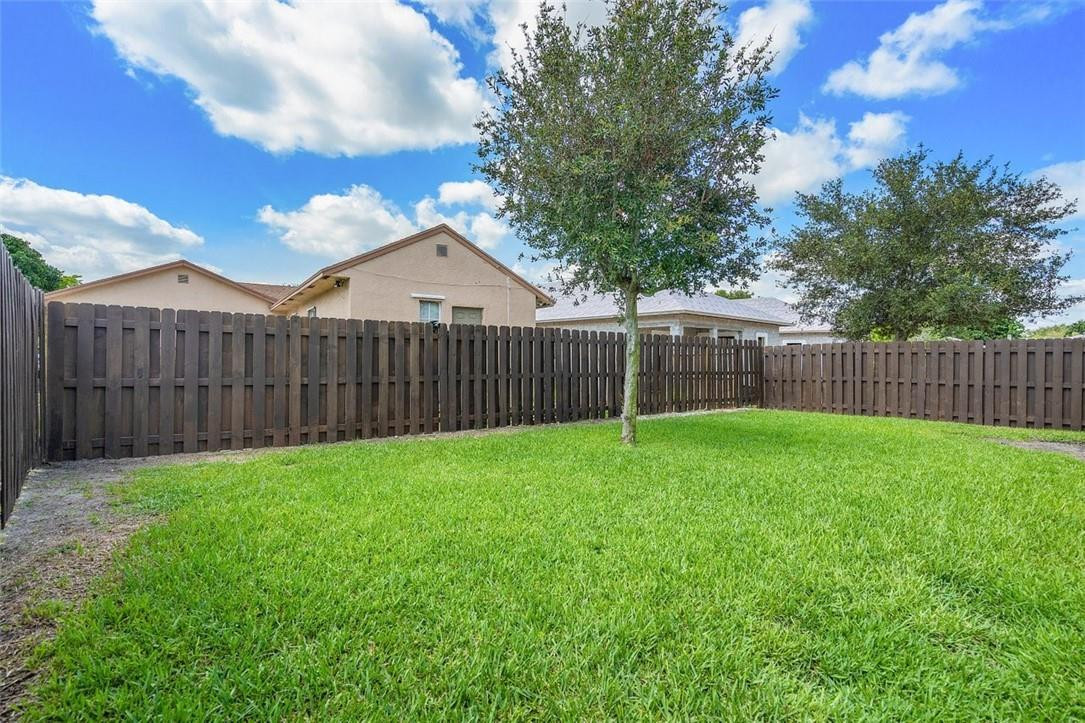 406 Southridge Road Delray Beach, FL 33444 - Photo 21 of 26 Photo 21