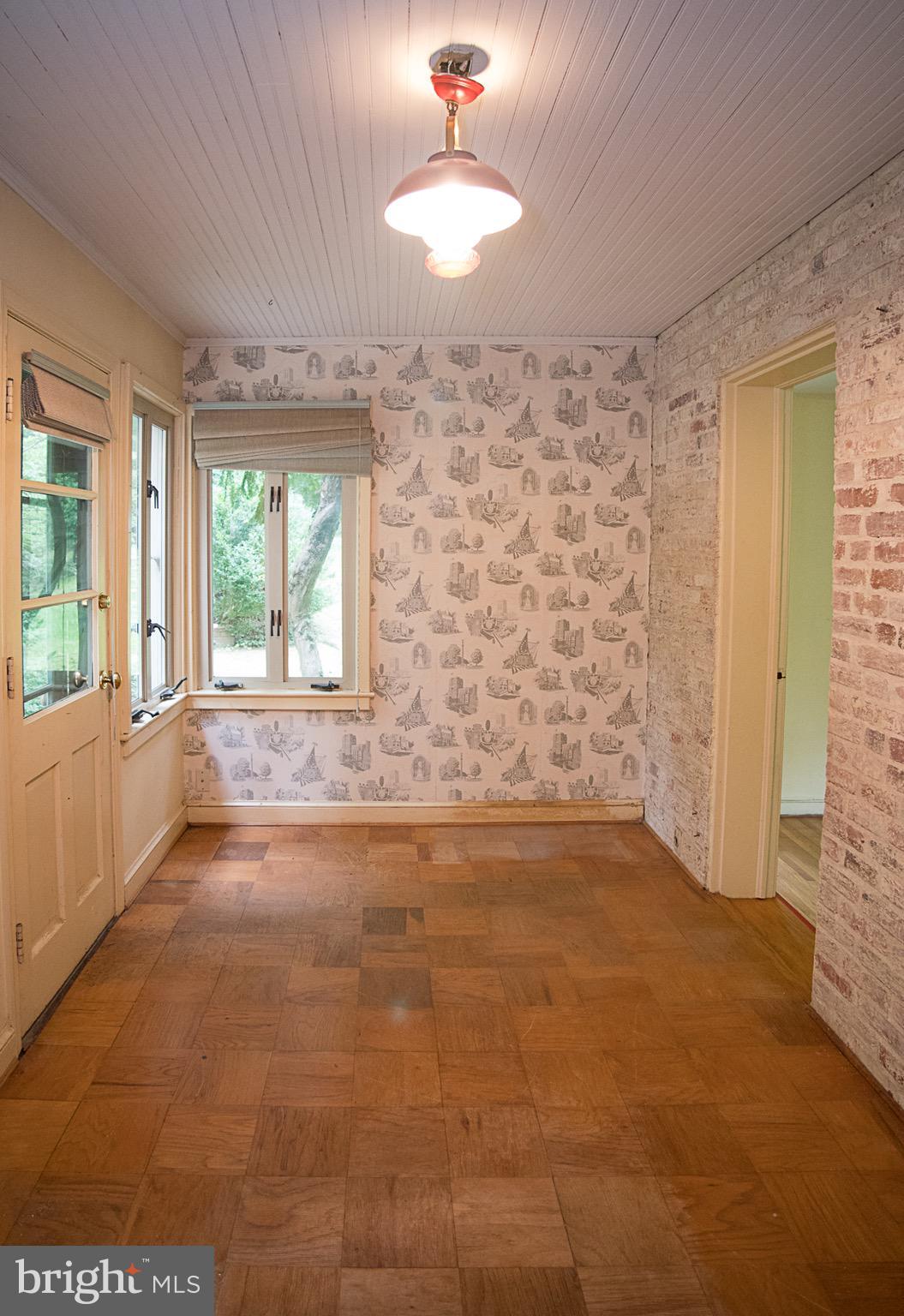 3656 Military Road Arlington, VA 22207 - Photo 15 of 29 Den