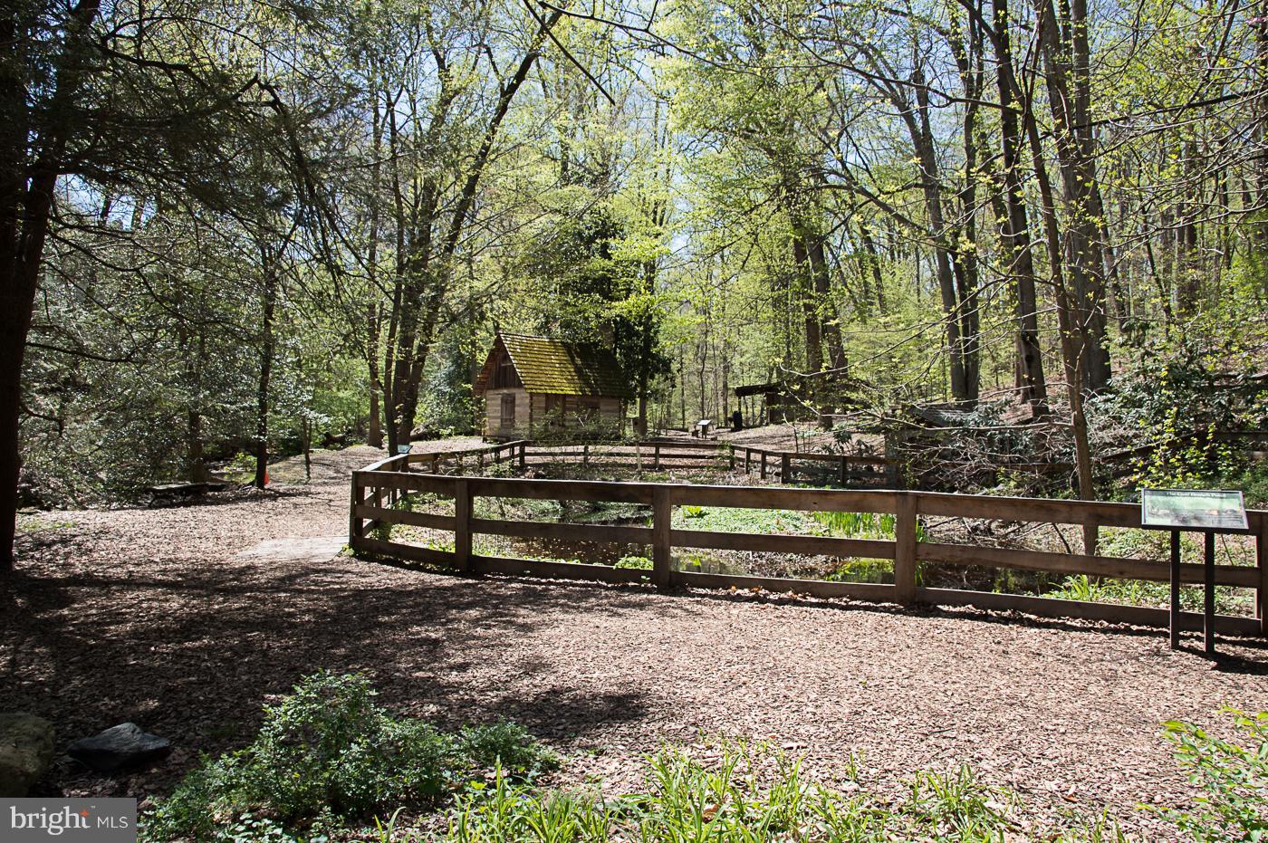 3656 Military Road Arlington, VA 22207 - Photo 28 of 29 Gulf Branch Nature Center