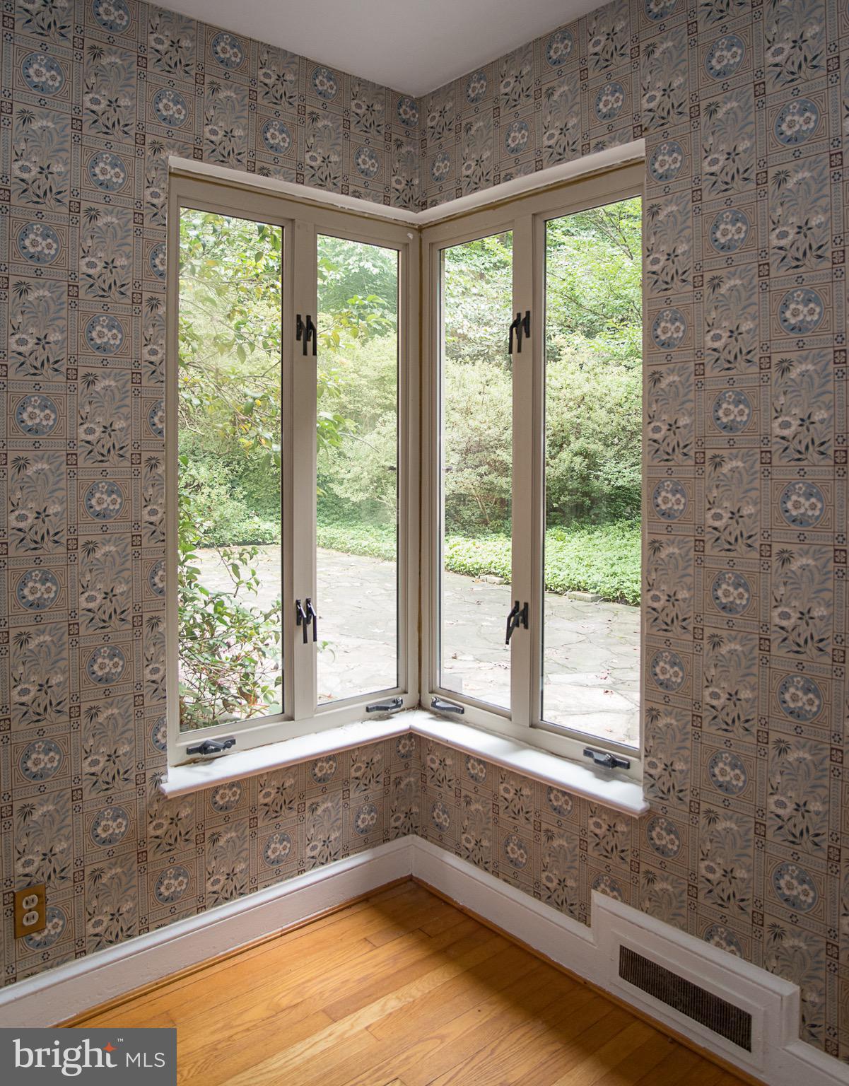 3656 Military Road Arlington, VA 22207 - Photo 10 of 29 Dining Room