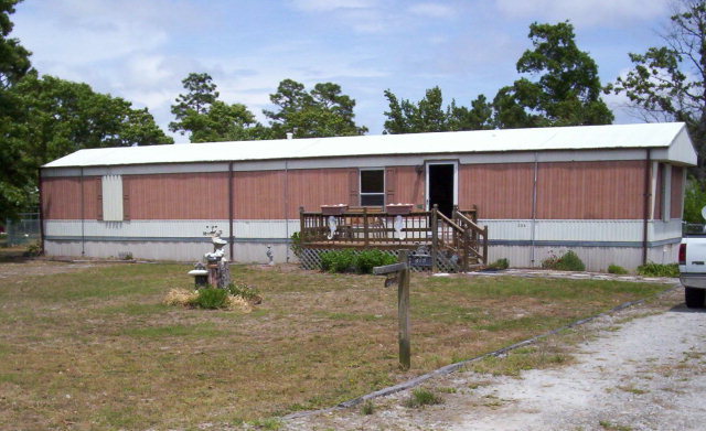 206 Old Whitfield Road Hampstead, NC 28443 - Photo 1 of 4 Primary Photo