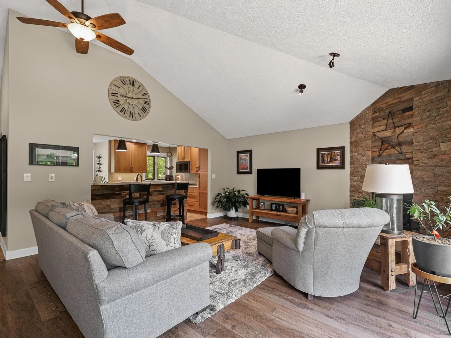 2911 East Oaks Road North Urbana, IL 61802 - Photo 7 of 44 Gallery Image 7