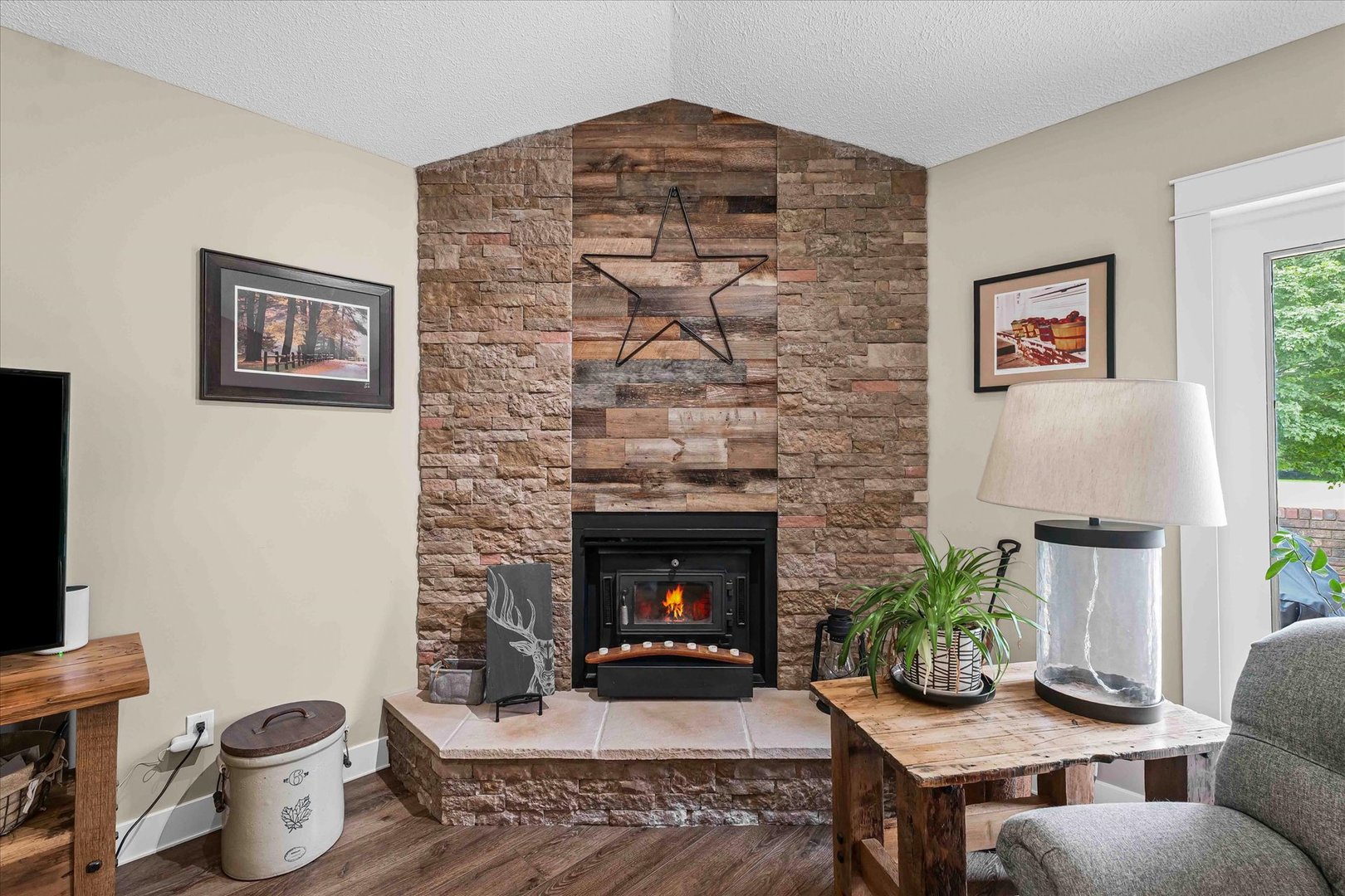 2911 East Oaks Road North Urbana, IL 61802 - Photo 8 of 44 Gallery Image 8