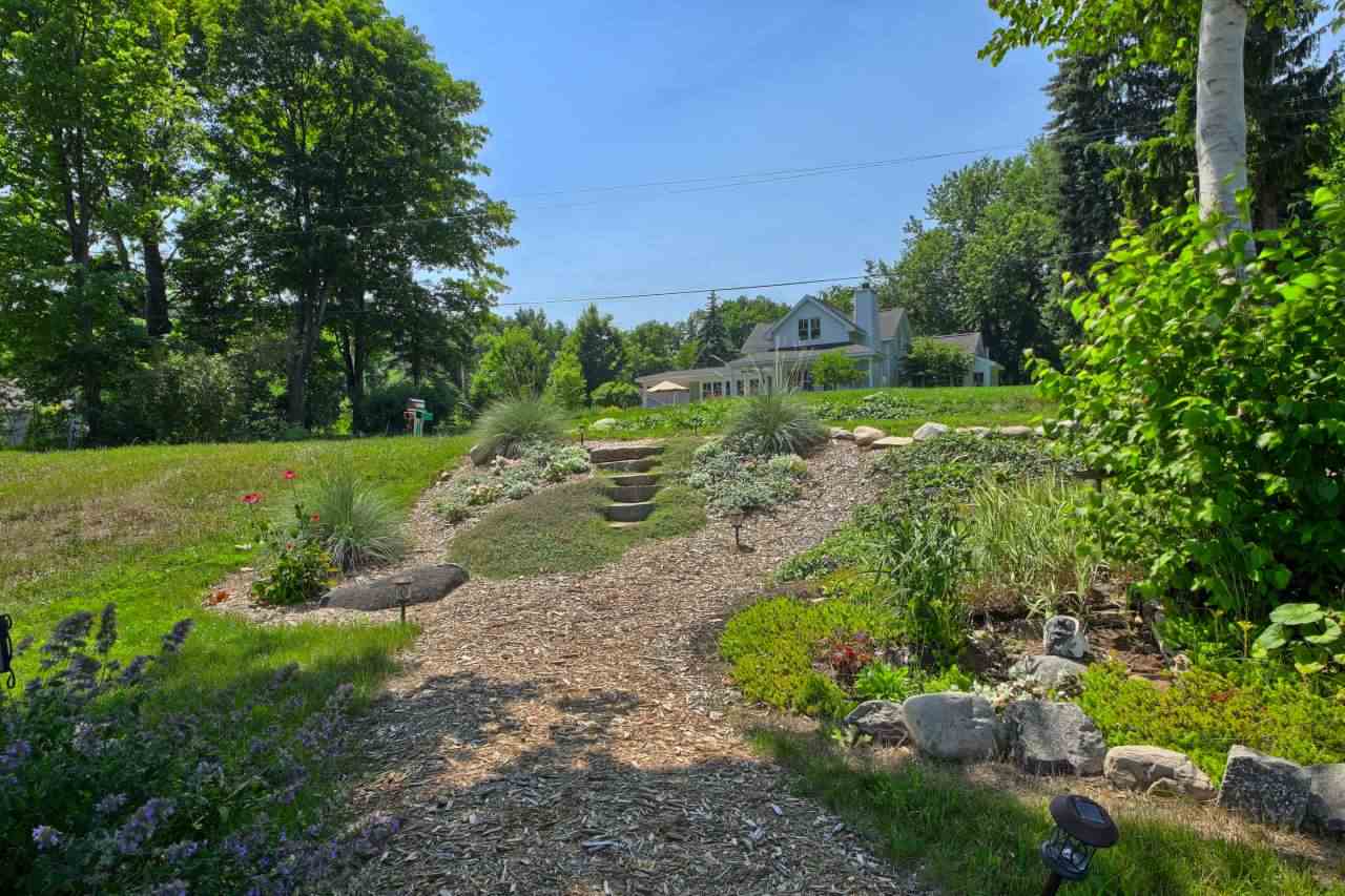 12625 Bluff Road Traverse City, MI 49686 - Photo 10 of 76 1850632-9.JPG