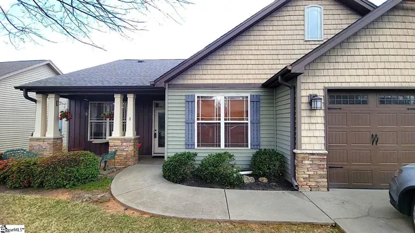 $400,000 | 3 Dolerite Drive, Taylors, SC 29687