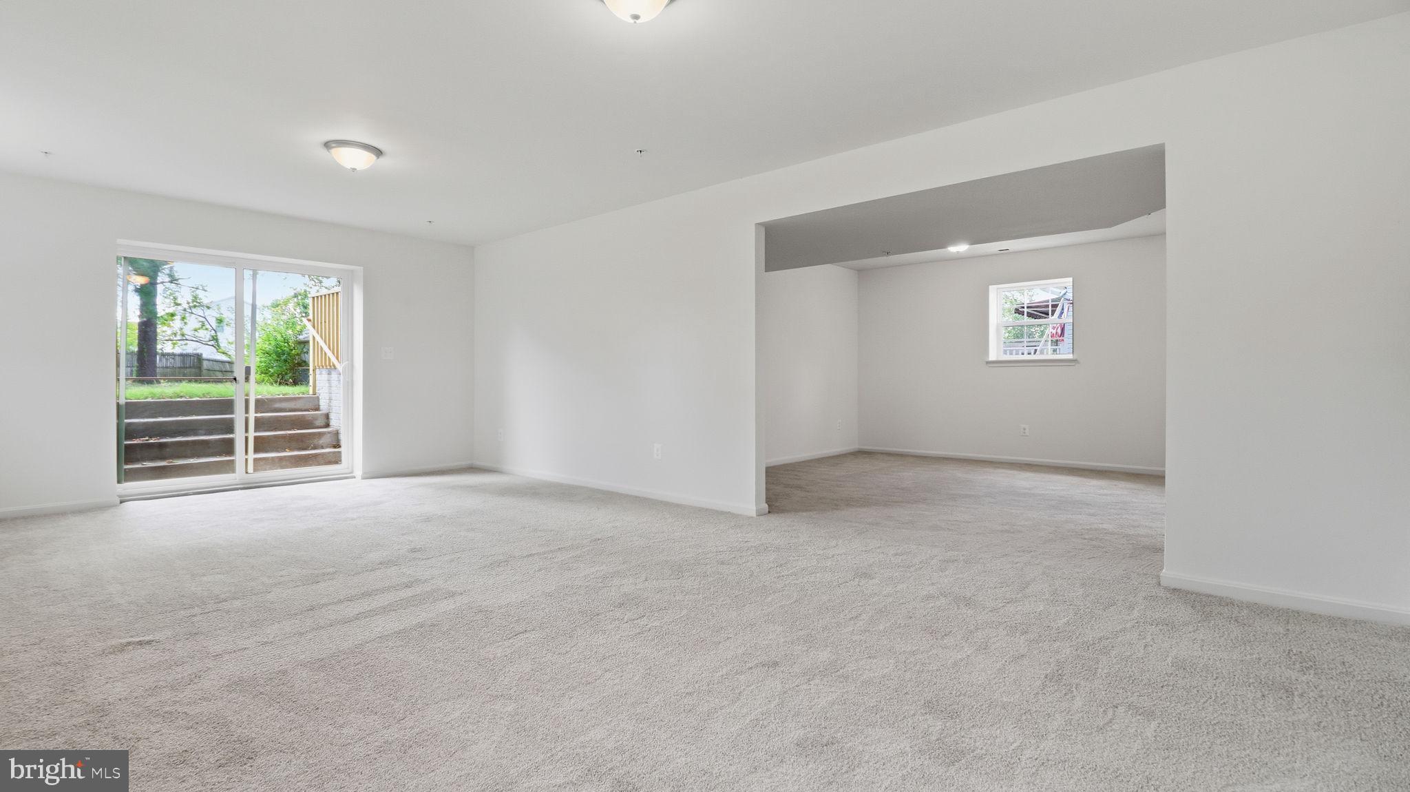 7349 Hughes Avenue Sparrows Point, MD 21219 - Photo 10 of 38 an empty room with windows
