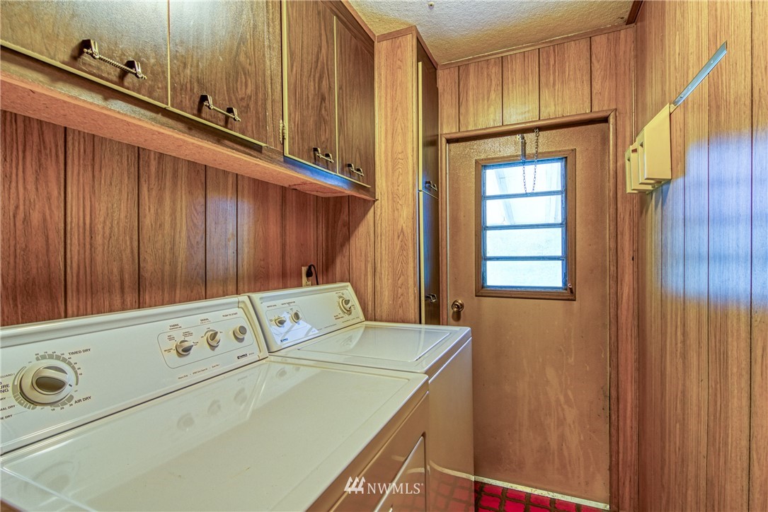 17638 Jordan Street Southwest Rochester, WA 98579 - Photo 14 of 34