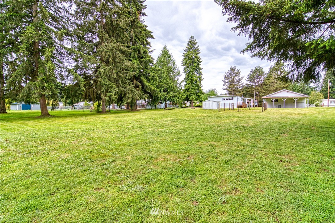 17638 Jordan Street Southwest Rochester, WA 98579 - Photo 31 of 34