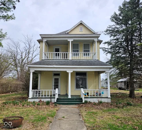 $139,000 | 260 North Maple Street, Dana, IN 47847