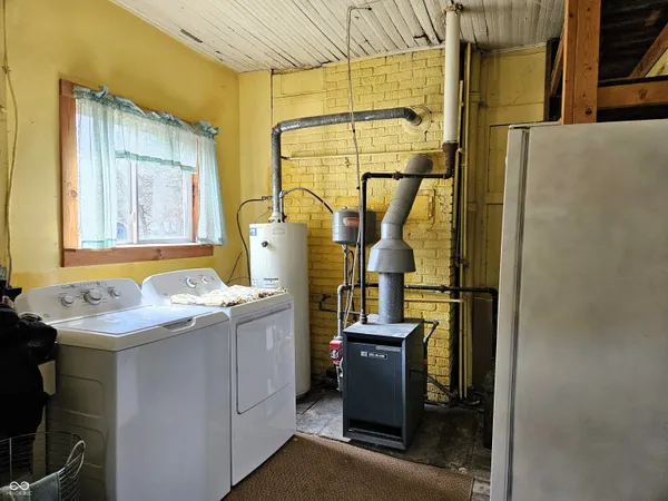 $139,000 | 260 North Maple Street, Dana, IN 47847