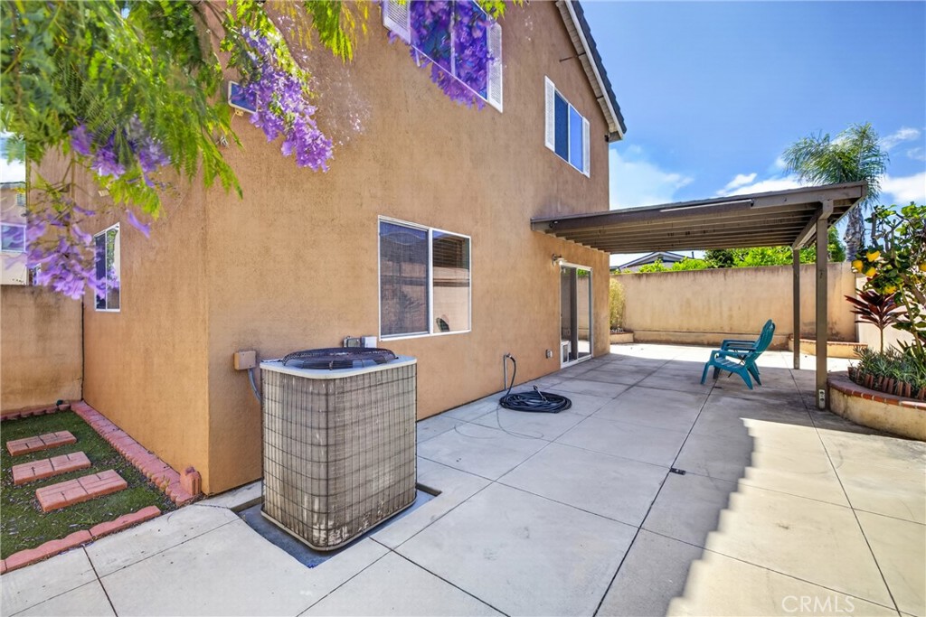 1216 Ashmill Street Carson, CA 90745 - Photo 33 of 48
