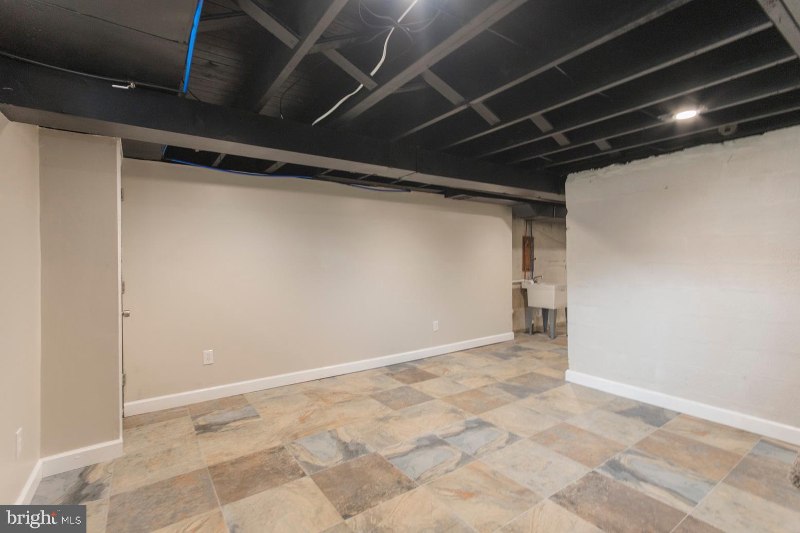 2050 Kent Road Folcroft, PA 19032 - Photo 20 of 29 Gallery Image 20
