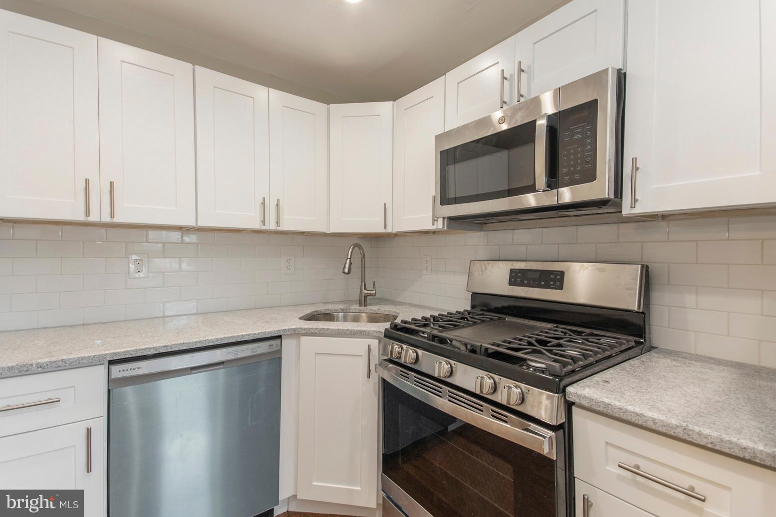 2050 Kent Road Folcroft, PA 19032 - Photo 10 of 29 Gallery Image 10