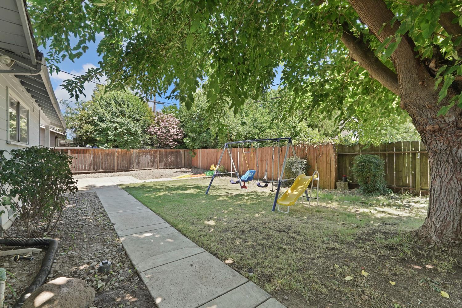 2430 Rutledge Way Stockton, CA 95207 - Photo 30 of 33
